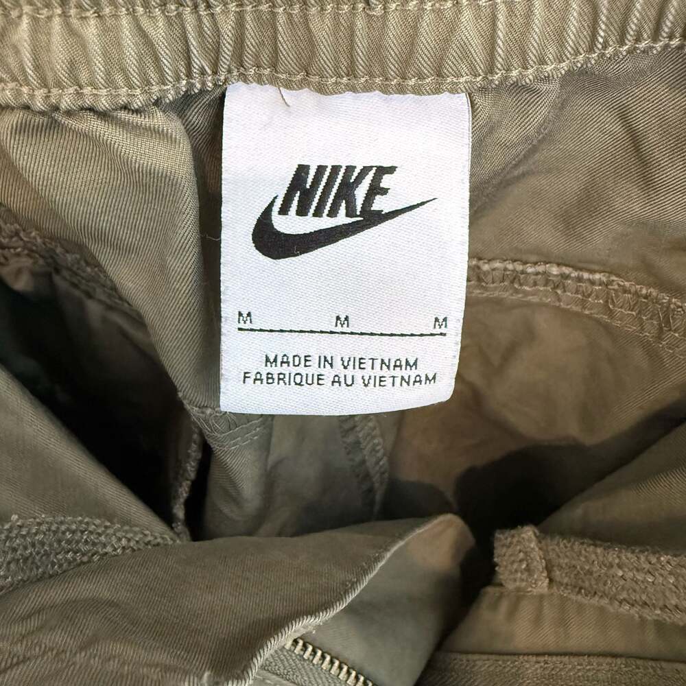 Nike Sportswear Men's Unlined Woven Utility Cargo Pants Olive Green - Picture 3 of 6